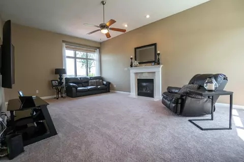 8612 Doubletree Dr, Crown Point, IN 46307 photo 24