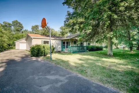 10609 N 274, De Motte, IN 46310 photo 1
