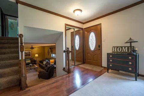 641 Hillside Dr, Dyer, IN 46311 photo 6