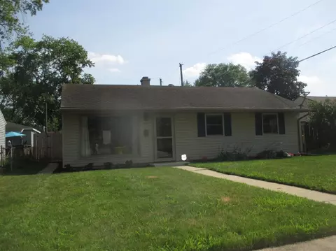 611 W Oak Pl, Griffith, IN 46319 photo 1