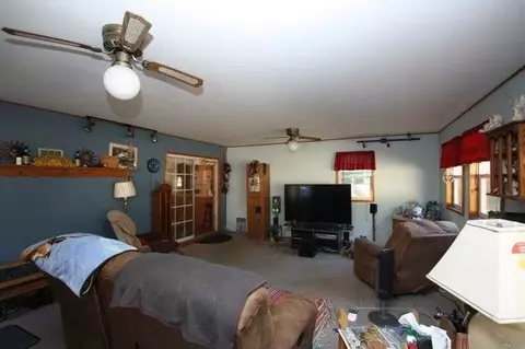 10378 N 583, De Motte, IN 46310 photo 13
