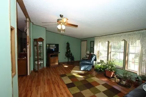 10378 N 583, De Motte, IN 46310 photo 25