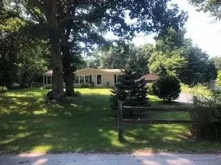 10378 N 583, De Motte, IN 46310 photo 3