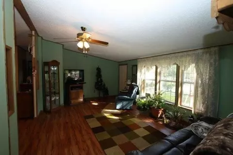 10378 N 583, De Motte, IN 46310 photo 26