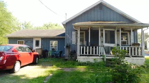 4505 E Oak St, Griffith, IN 46319 photo 1