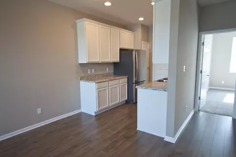 1047 E 113th St, Crown Point, IN 46307 photo 3