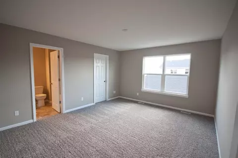 1047 E 113th St, Crown Point, IN 46307 photo 10