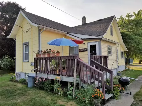 613 E State St, Morocco, IN 47963 photo 4