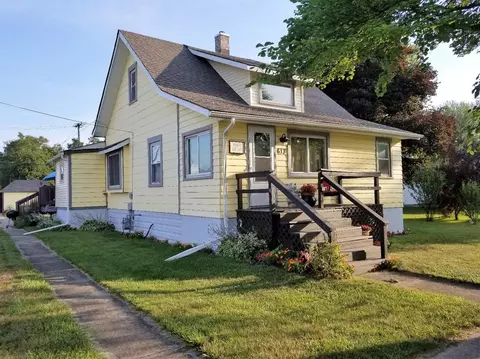 613 E State St, Morocco, IN 47963 photo 1