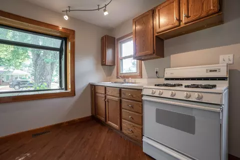440 N Dwiggins St, Griffith, IN 46319 photo 7