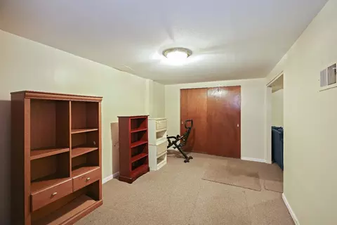4616 E 6th Ave, Gary, IN 46403 photo 9