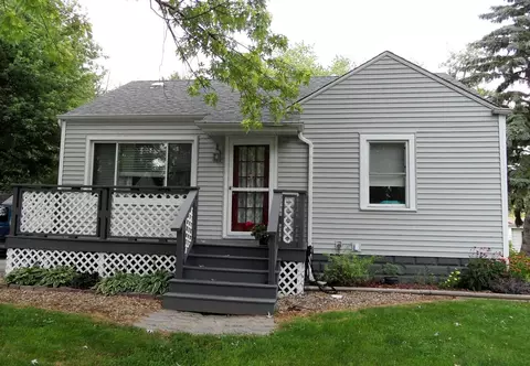 212 Maple St, Crown Point, IN 46307 photo 1