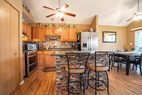 1435 Fox Hound Trl, Beecher, IL 60401 photo 9
