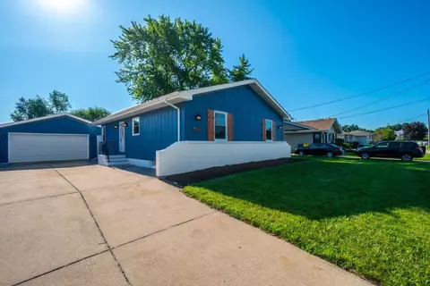 1725 N Indiana Pl, Griffith, IN 46319 photo 3