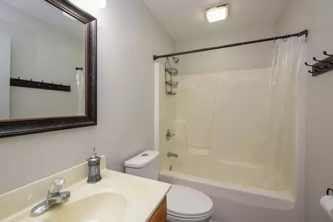 8875 E 123rd Ln, Crown Point, IN 46307 photo 9