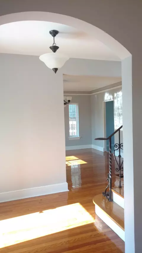 553 Roosevelt St, Gary, IN 46404 photo 3