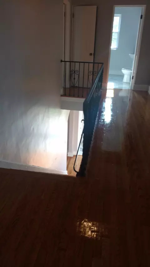 553 Roosevelt St, Gary, IN 46404 photo 9