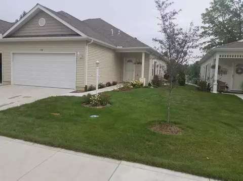 144 Summertree Dr, Porter, IN 46304 photo 1