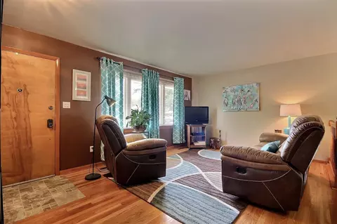 222 Timrick Dr, Munster, IN 46321 photo 9