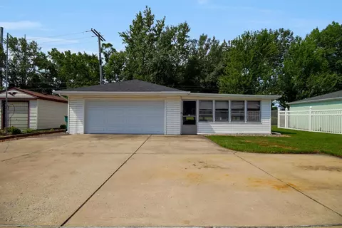 222 Timrick Dr, Munster, IN 46321 photo 5