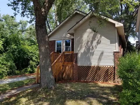 647 S Hamilton St, Gary, IN 46403 photo 2