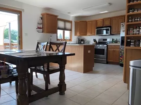 9032 Drake Dr, Saint John, IN 46373 photo 7