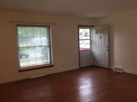 7420 Tapper Ave, Hammond, IN 46324 photo 2