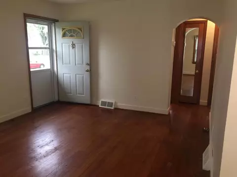 7420 Tapper Ave, Hammond, IN 46324 photo 5