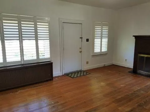 400 S Jasper St, Gary, IN 46403 photo 2