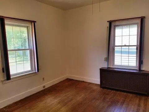 400 S Jasper St, Gary, IN 46403 photo 9