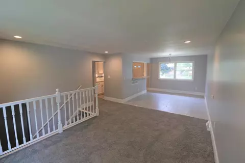 3380 W 19th Pl, Gary, IN 46404 photo 9