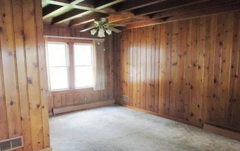 214 N Griffith Blvd, Griffith, IN 46319 photo 3