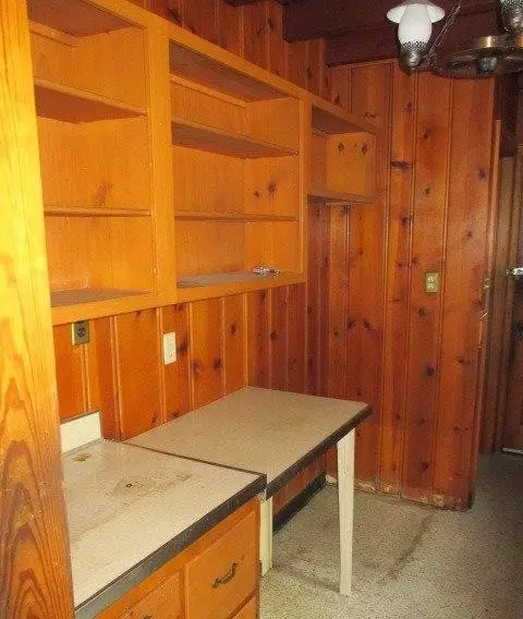 214 N Griffith Blvd, Griffith, IN 46319 photo 7