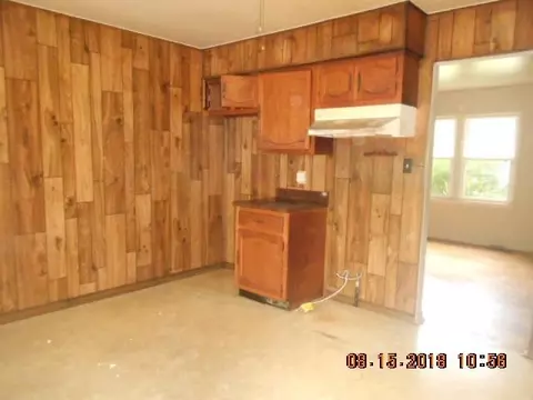 6925 E 4th Ave, Gary, IN 46403 photo 3