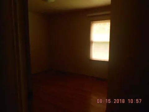 6925 E 4th Ave, Gary, IN 46403 photo 10