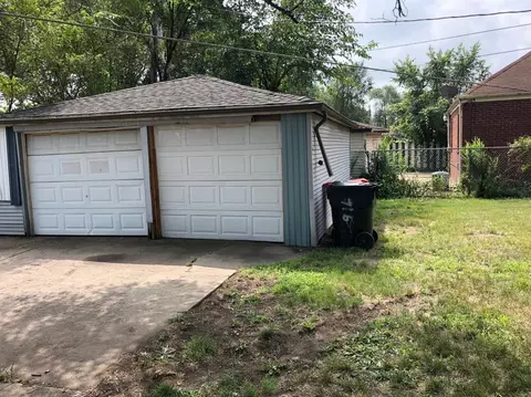 301 Chase St, Gary, IN 46404 photo 9