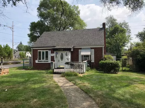301 Chase St, Gary, IN 46404 photo 10