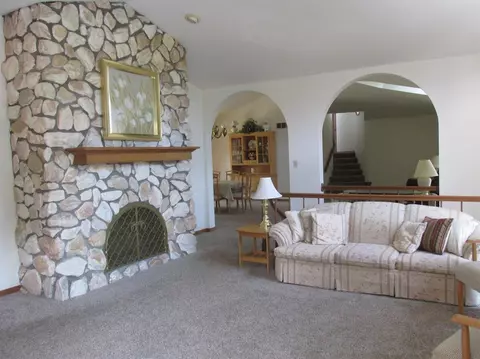 3850 E 97th Ave, Crown Point, IN 46307 photo 5