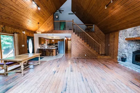 3917 N 400, Rolling Prairie, IN 46371 photo 5