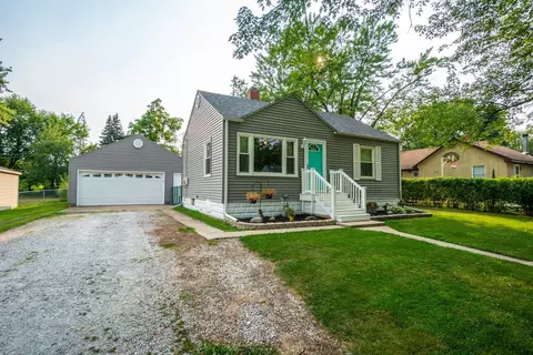 213 Maple St, Crown Point, IN 46307 photo 1
