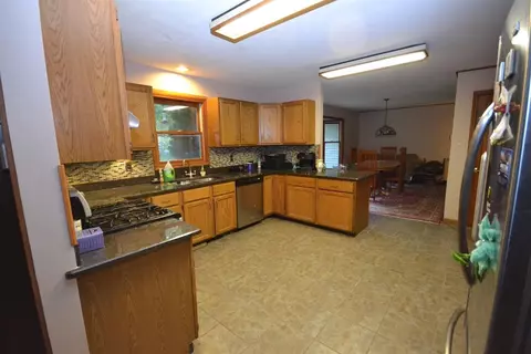 110 E Burwell Dr, Porter, IN 46304 photo 9