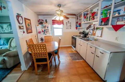 439 N Lindberg St, Griffith, IN 46319 photo 7