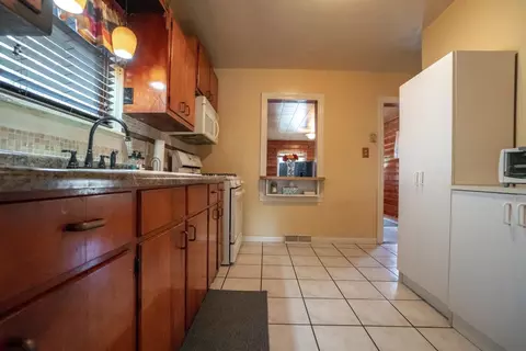 143 N Ernest St, Griffith, IN 46319 photo 10