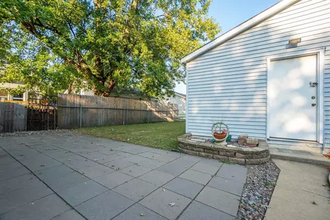 143 N Ernest St, Griffith, IN 46319 photo 5