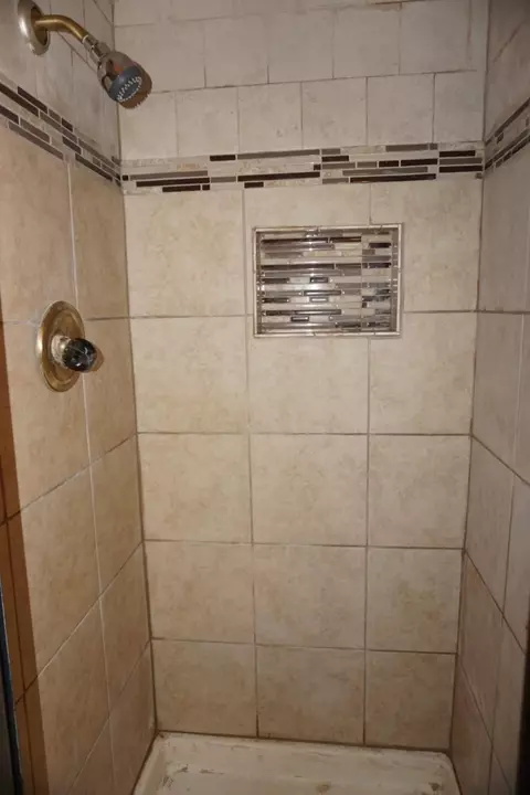 1335 N Cline Ave, Griffith, IN 46319 photo 18