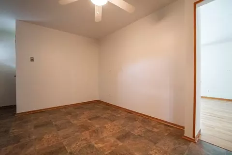 131 Minter Dr, Griffith, IN 46319 photo 9