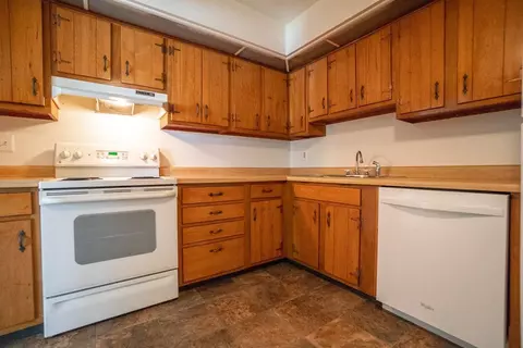 131 Minter Dr, Griffith, IN 46319 photo 10