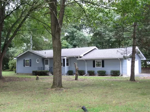 4729 E 1200, De Motte, IN 46310 photo 1
