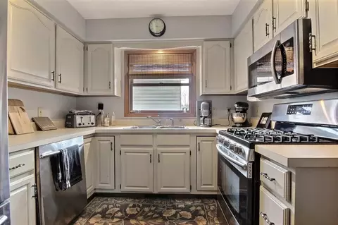 1743 W Ash St, Griffith, IN 46319 photo 5