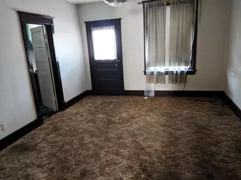 2440 Schrage Ave, Whiting, IN 46394 photo 4